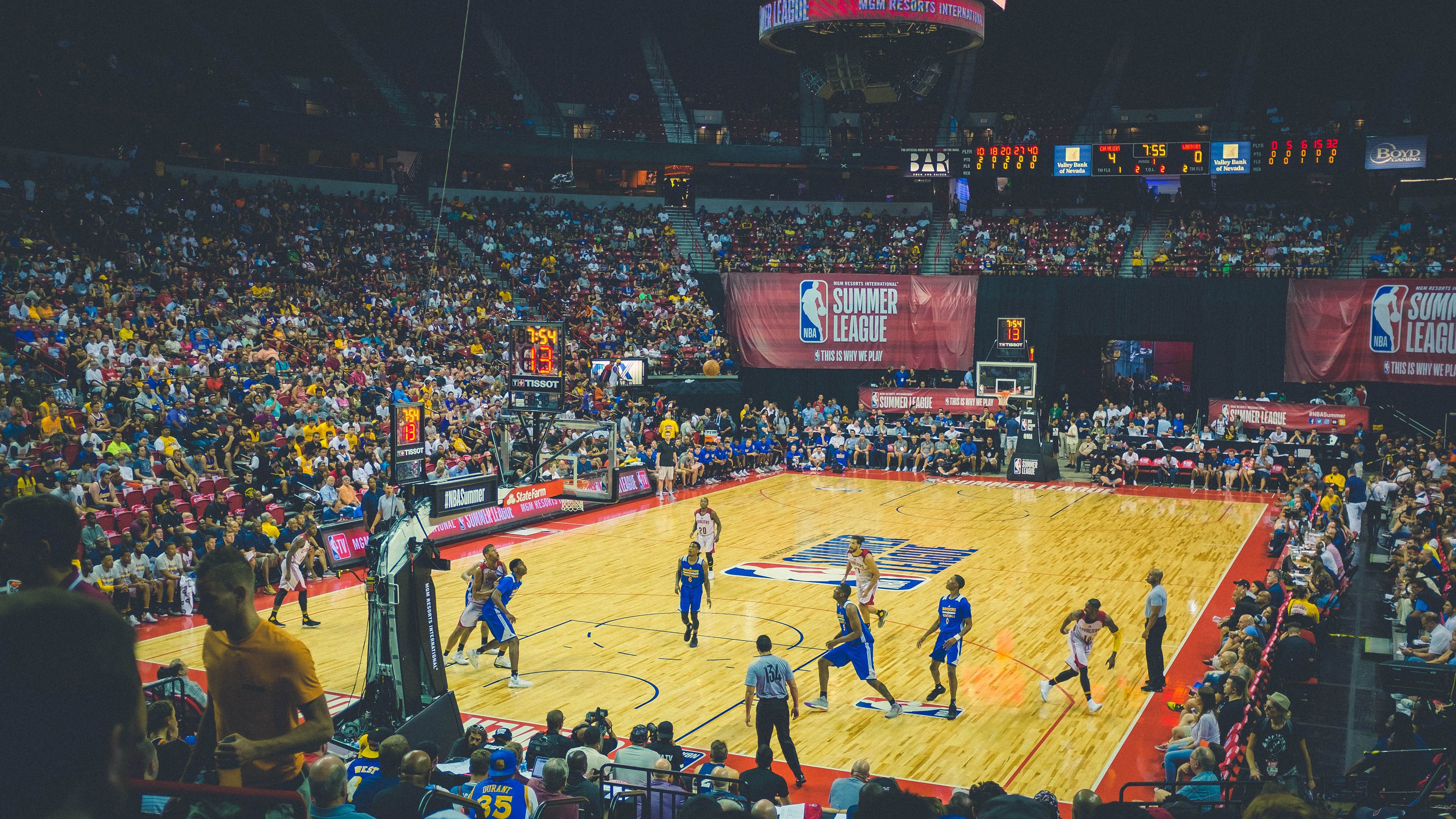 KAIYUNAPP-篮球赛事直播技术引入人工智能分析，篮球直播术语